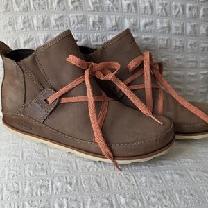 Chaco Brown Ankle Boots with Orange Laces